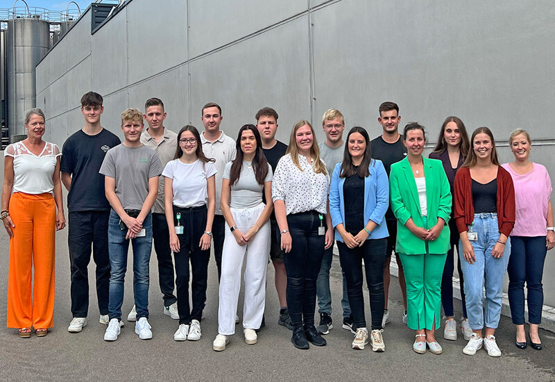 Absolventenfeier bei SÜDPACK am 24. Juli - 25 Absolventinnen und Absolventen feiern ihren Ausbildungsabschluss