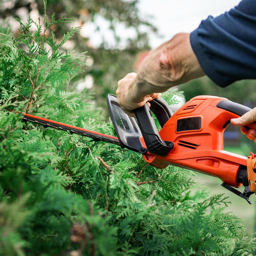 Image shows a garden tool with a housing made from SÜDPACK Compounds.