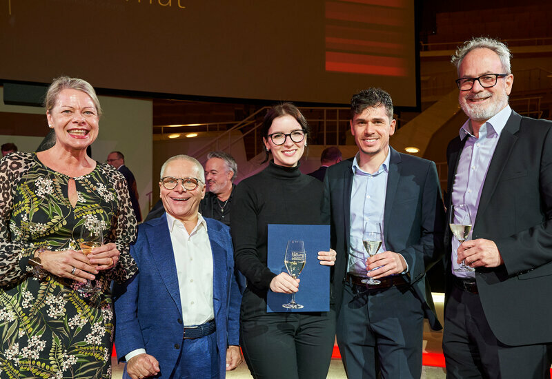 Bild von Natalie Schlesinger, der ausgezeichneten SAP-Spezialistin bei SÜDPACK, Gewinnerin des Förderpreises beim Goldenen Zuckerhut