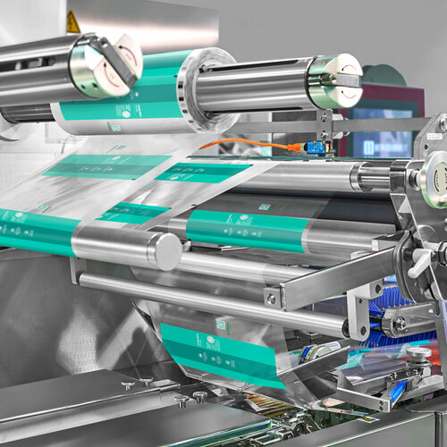 Packaging machine with film