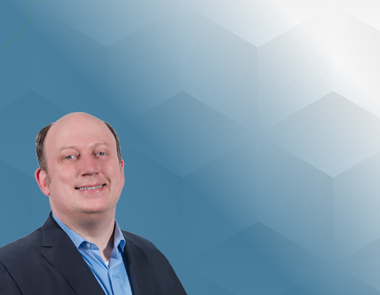 Bild von Jürgen Bodenmüller, Business Development Director von SÜDPACK Medica, im Podcast-Interview über PharmaGuard und nachhaltige pharmazeutische Verpackungen.